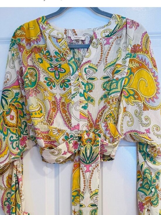 Haute Hippie Tops - Haute Hippie Cropped Blouse Top Sz Small Paisley Tie Waist Boho Vibrant Tropical
